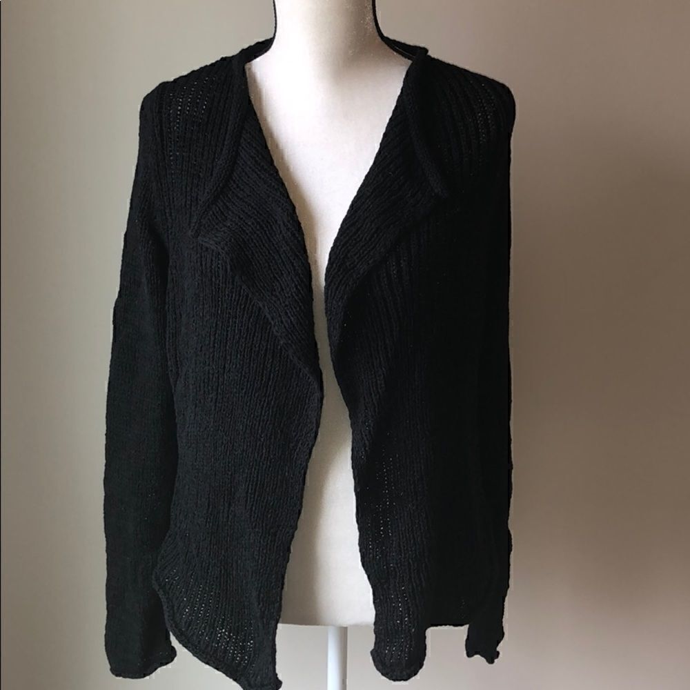 GAP black knit sweater cardigan size small